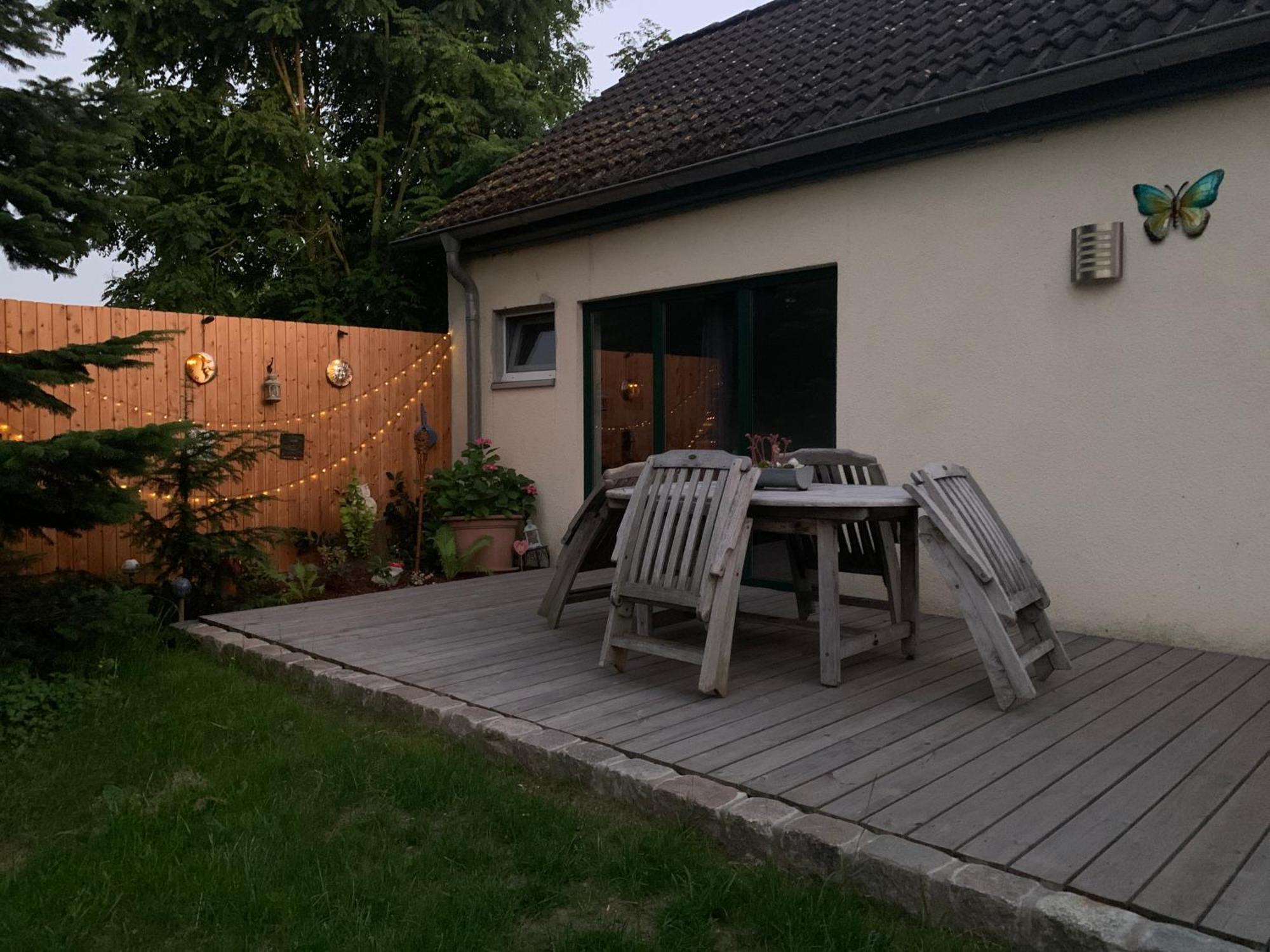 Mf Guesthouse Sukow  Экстерьер фото